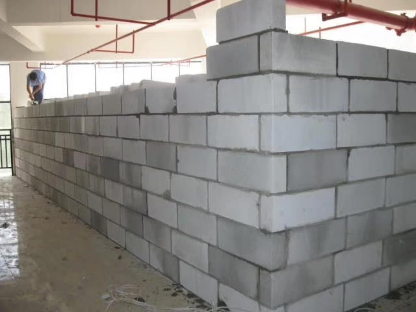 田东蒸压加气混凝土砌块承重墙静力和抗震性能的研究